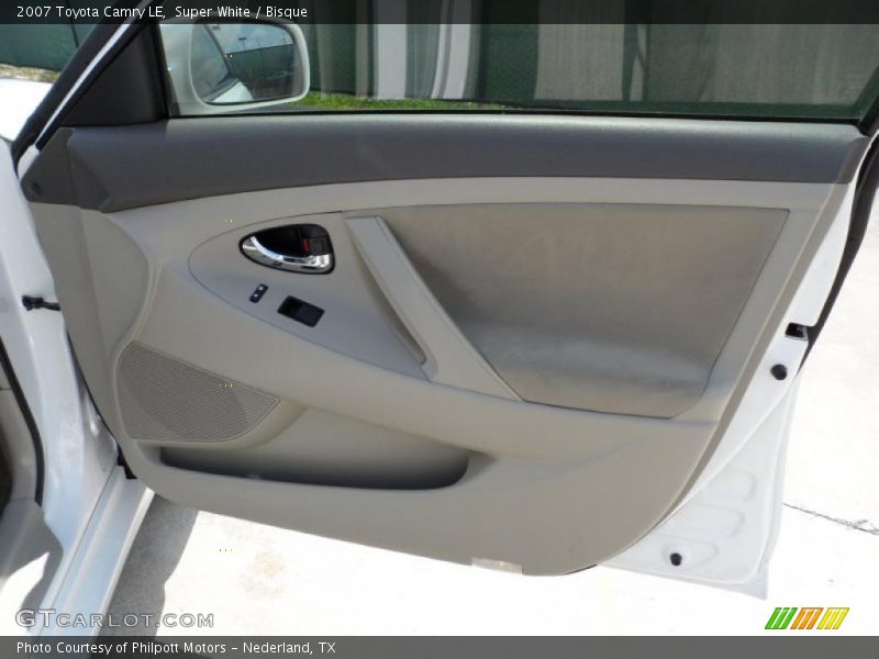 Super White / Bisque 2007 Toyota Camry LE