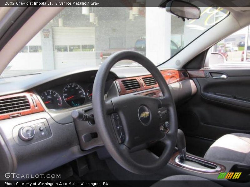 Silver Ice Metallic / Gray 2009 Chevrolet Impala LT
