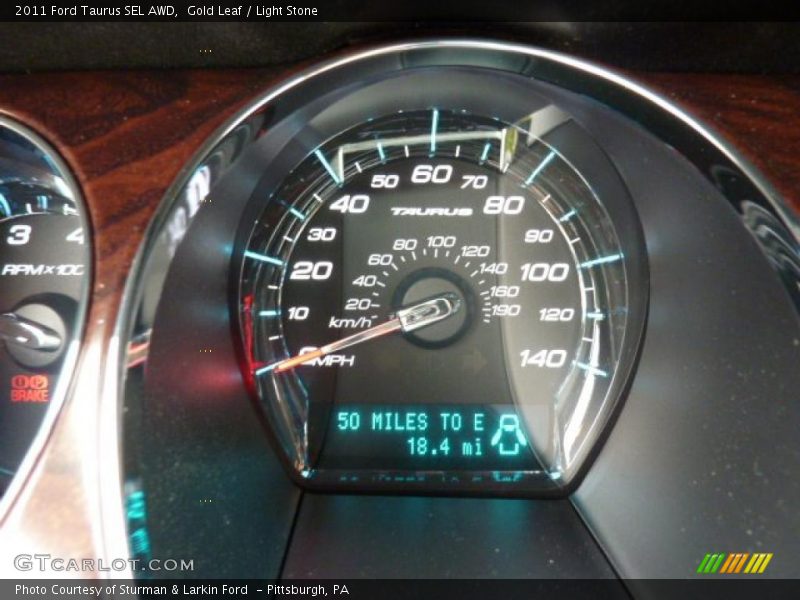 Gold Leaf / Light Stone 2011 Ford Taurus SEL AWD