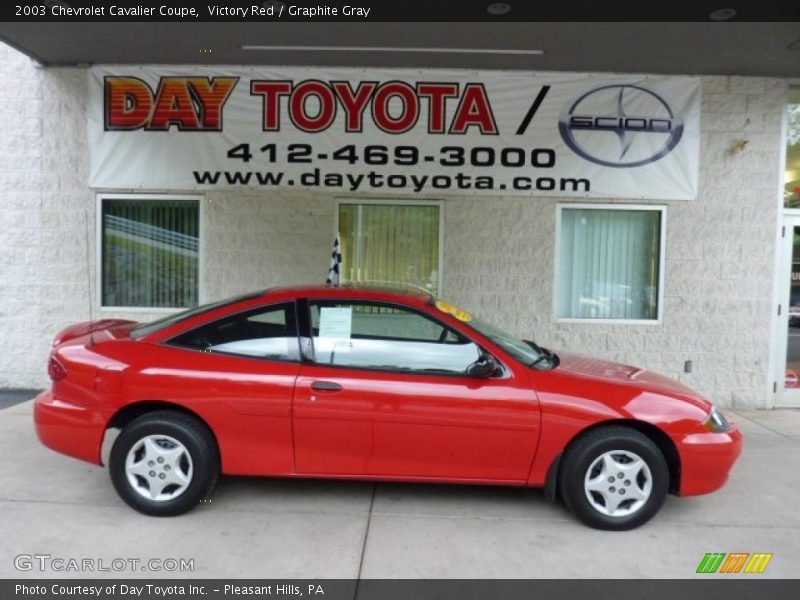 Victory Red / Graphite Gray 2003 Chevrolet Cavalier Coupe