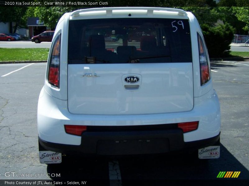 Clear White / Red/Black Sport Cloth 2010 Kia Soul Sport