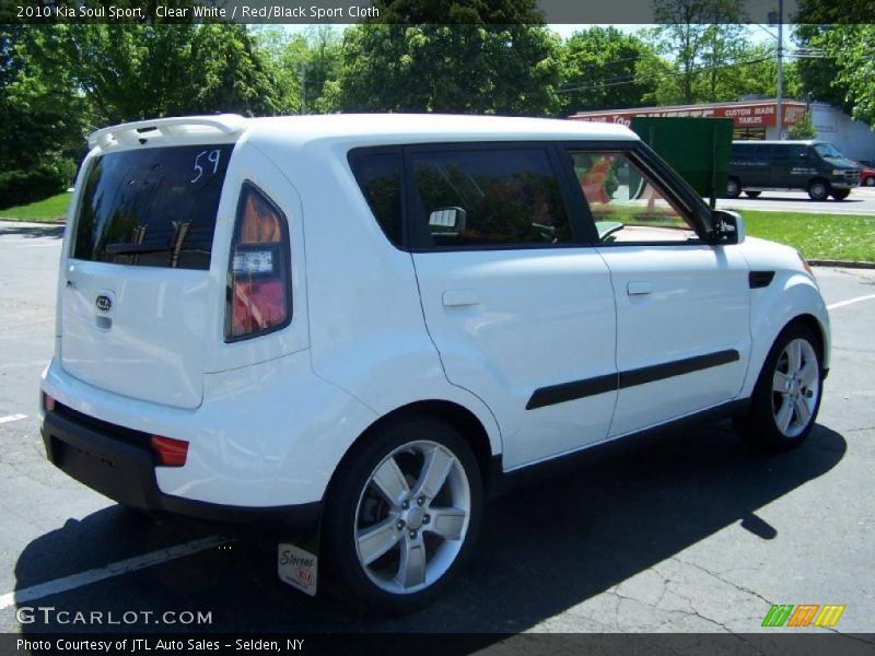 Clear White / Red/Black Sport Cloth 2010 Kia Soul Sport