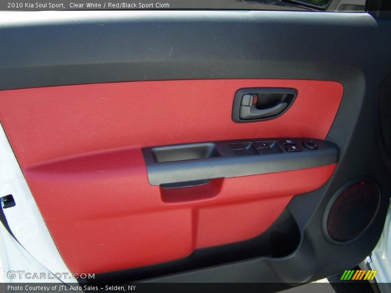 Clear White / Red/Black Sport Cloth 2010 Kia Soul Sport