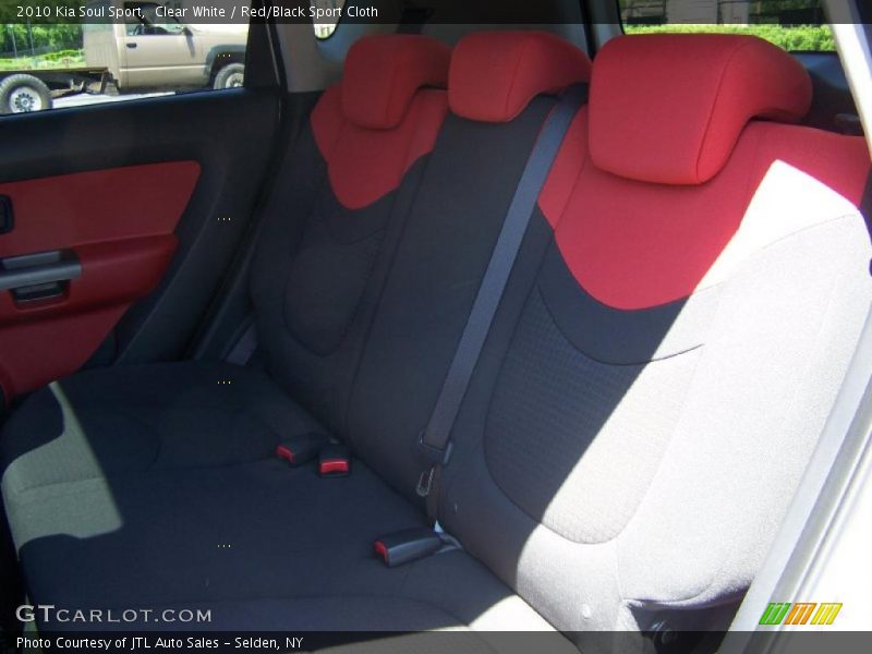 Clear White / Red/Black Sport Cloth 2010 Kia Soul Sport
