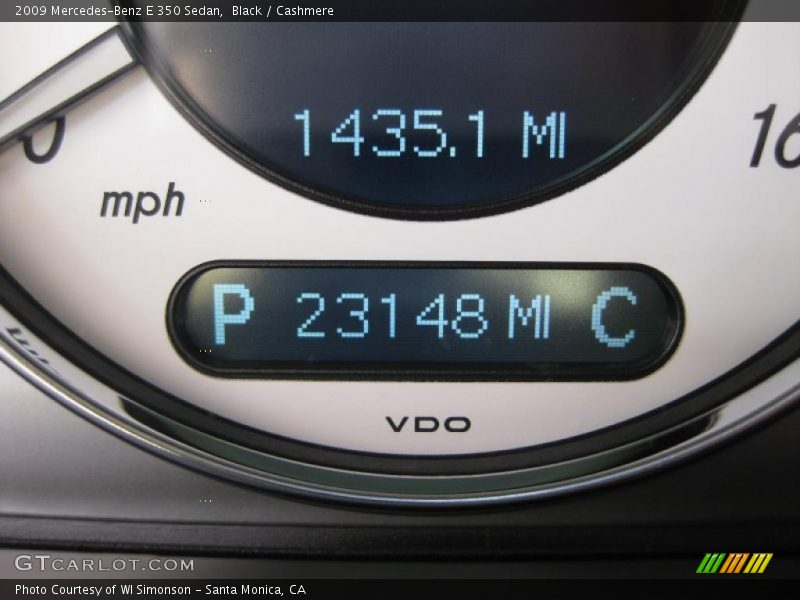 Black / Cashmere 2009 Mercedes-Benz E 350 Sedan