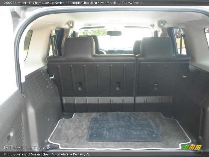 Championship Ultra Silver Metallic / Ebony/Pewter 2009 Hummer H3 Championship Series