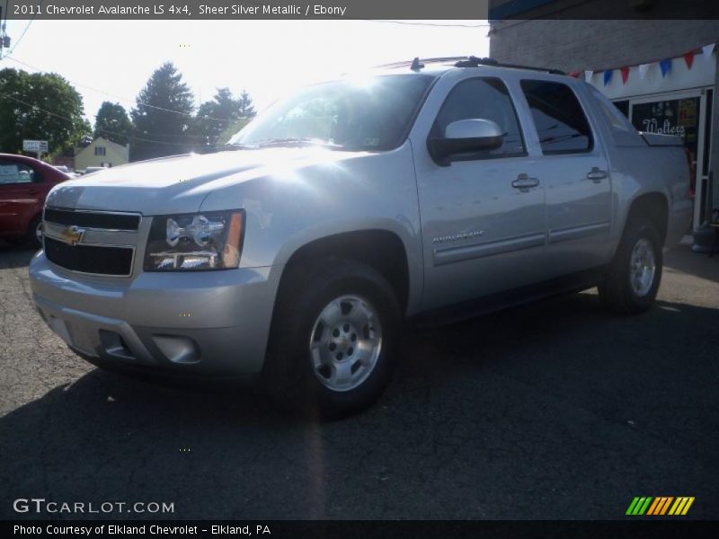 Sheer Silver Metallic / Ebony 2011 Chevrolet Avalanche LS 4x4
