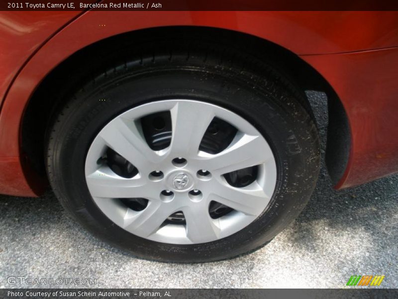 Barcelona Red Metallic / Ash 2011 Toyota Camry LE