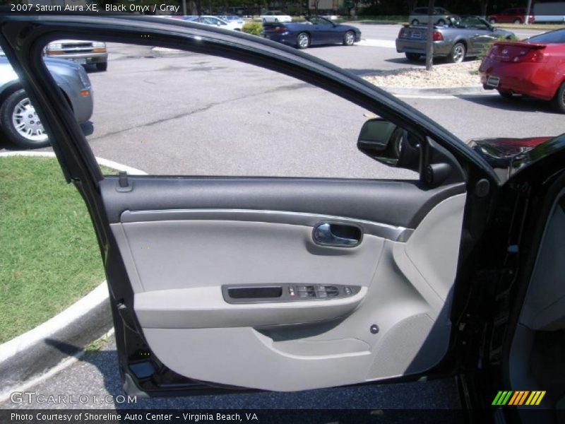 Black Onyx / Gray 2007 Saturn Aura XE