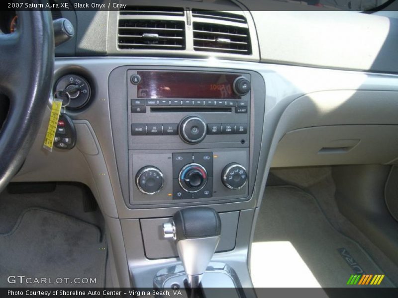Black Onyx / Gray 2007 Saturn Aura XE