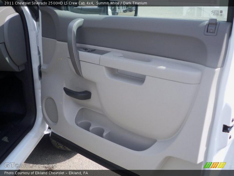 Summit White / Dark Titanium 2011 Chevrolet Silverado 2500HD LS Crew Cab 4x4
