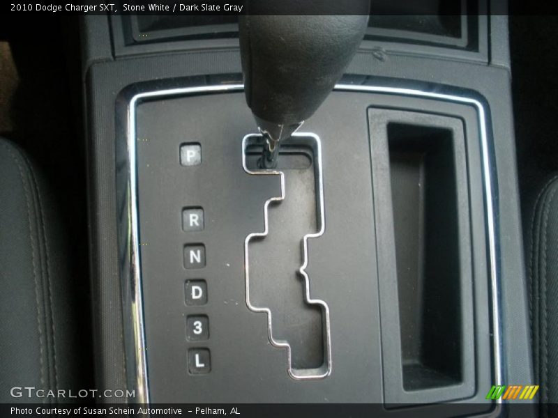 Stone White / Dark Slate Gray 2010 Dodge Charger SXT