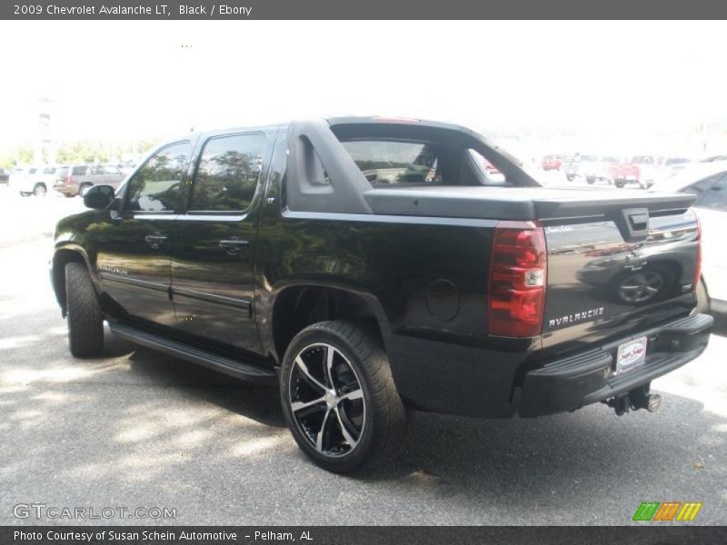 Black / Ebony 2009 Chevrolet Avalanche LT