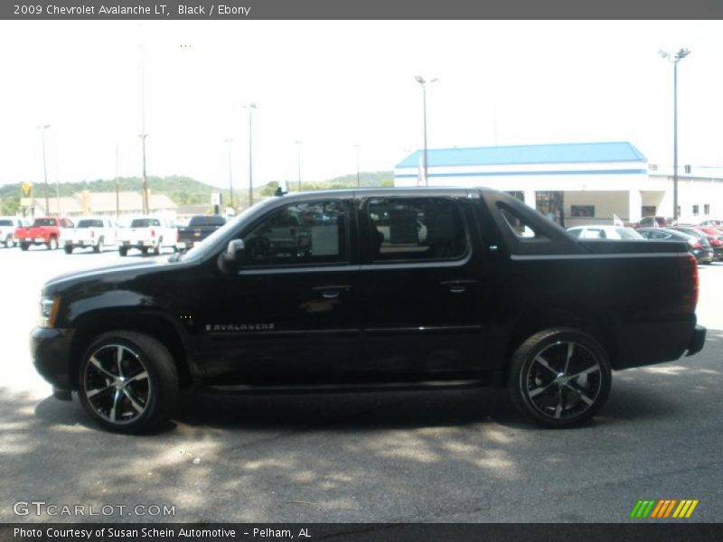 Black / Ebony 2009 Chevrolet Avalanche LT