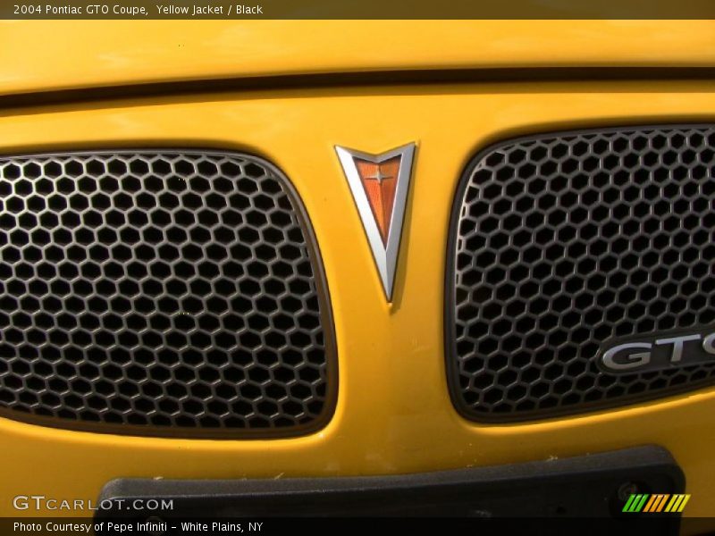 Yellow Jacket / Black 2004 Pontiac GTO Coupe