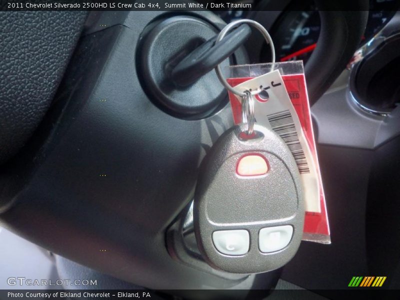 Summit White / Dark Titanium 2011 Chevrolet Silverado 2500HD LS Crew Cab 4x4