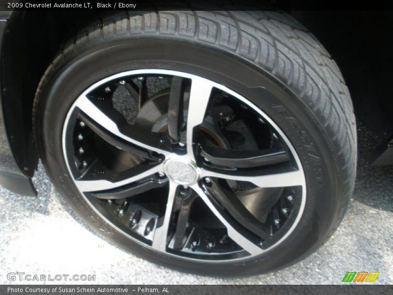 Custom Wheels of 2009 Avalanche LT