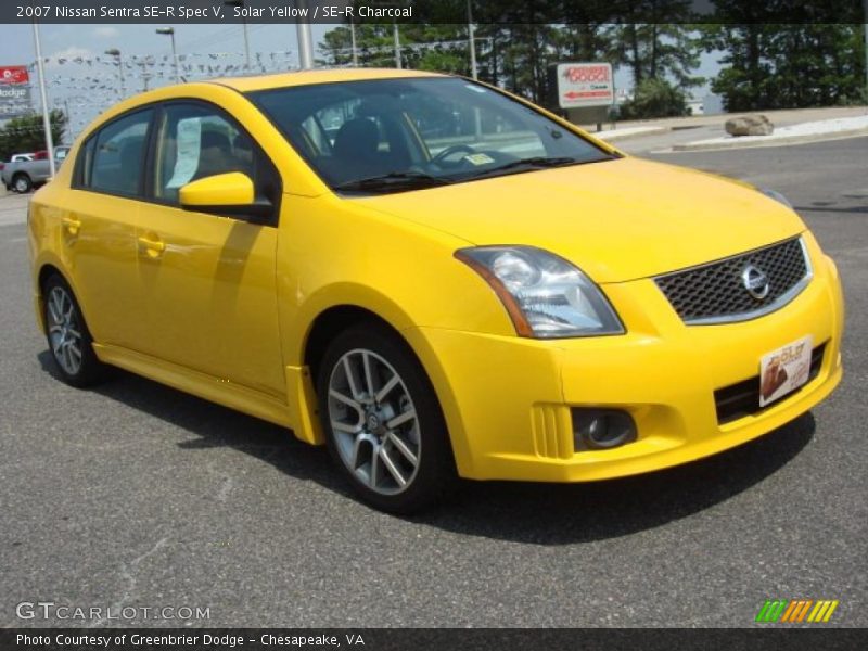 Front 3/4 View of 2007 Sentra SE-R Spec V