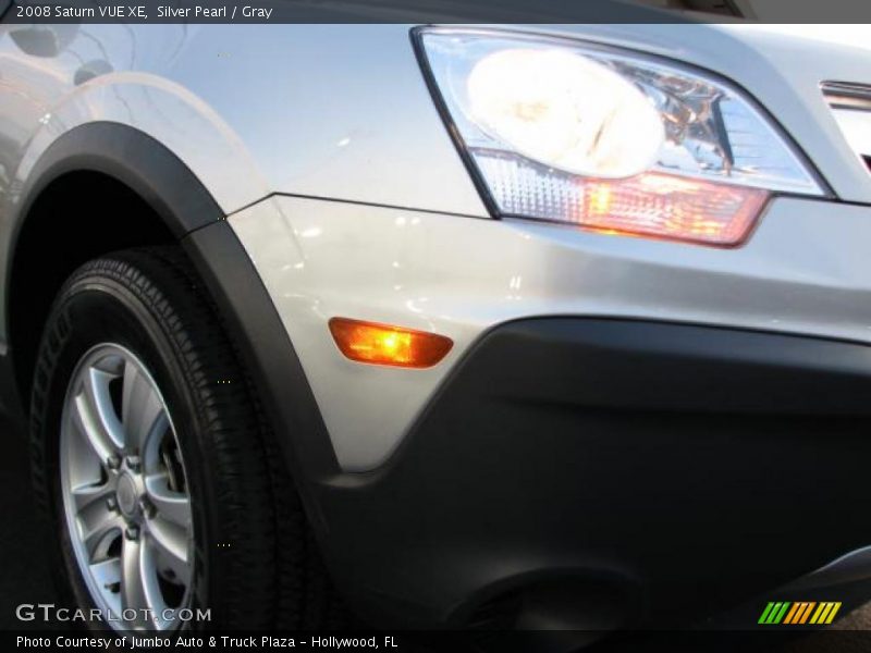 Silver Pearl / Gray 2008 Saturn VUE XE