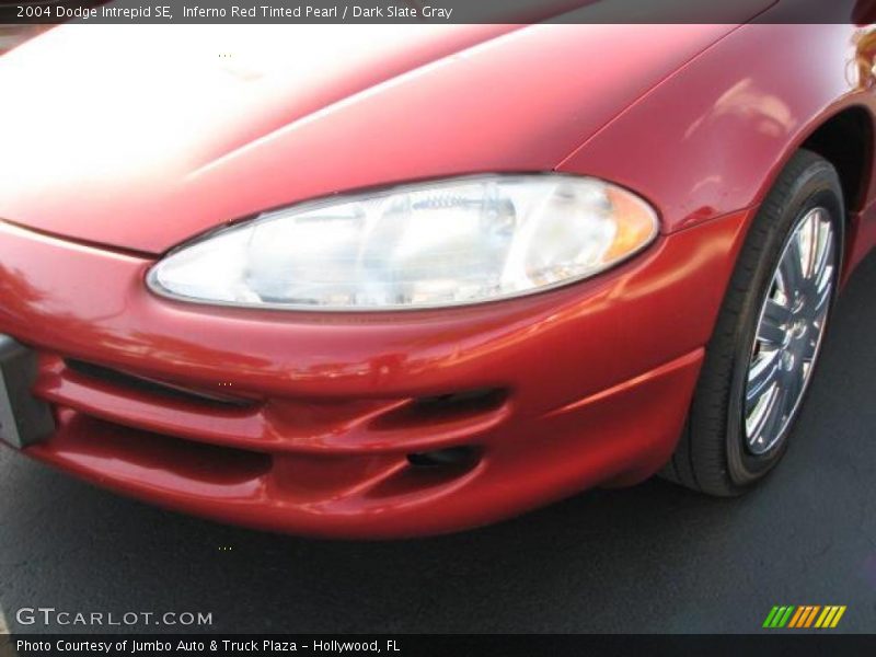 Inferno Red Tinted Pearl / Dark Slate Gray 2004 Dodge Intrepid SE