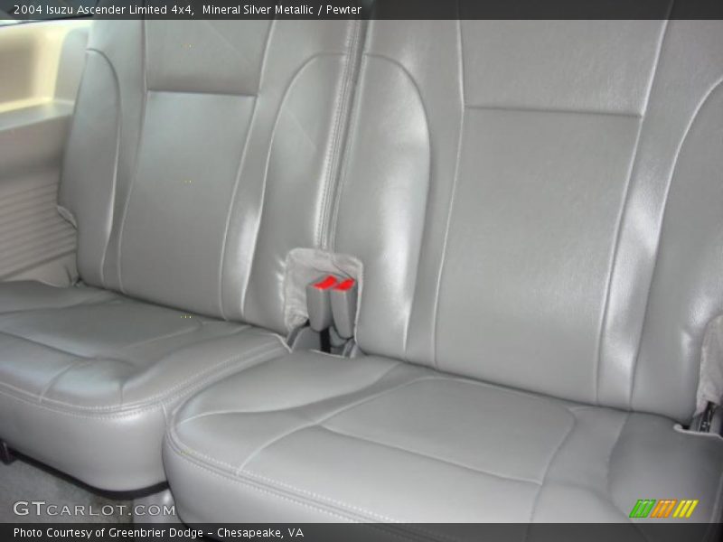 Mineral Silver Metallic / Pewter 2004 Isuzu Ascender Limited 4x4