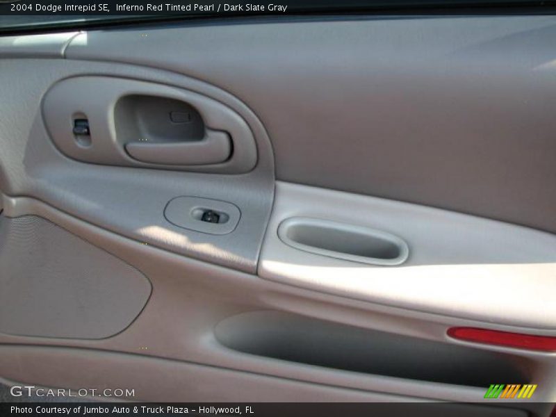 Inferno Red Tinted Pearl / Dark Slate Gray 2004 Dodge Intrepid SE