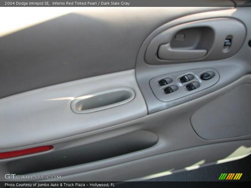 Inferno Red Tinted Pearl / Dark Slate Gray 2004 Dodge Intrepid SE