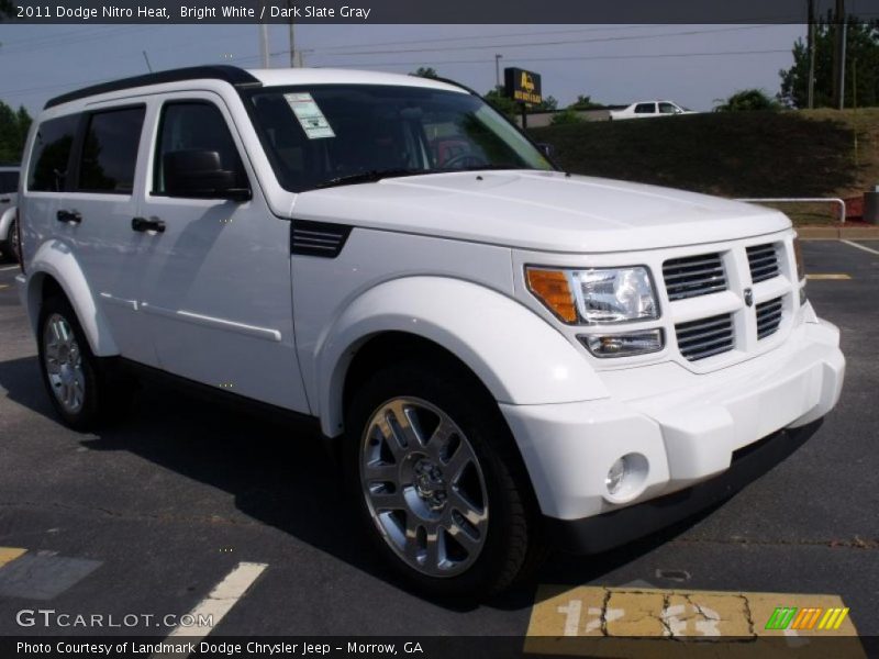 Bright White / Dark Slate Gray 2011 Dodge Nitro Heat