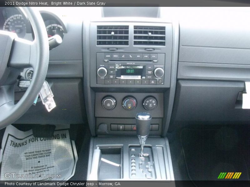 Bright White / Dark Slate Gray 2011 Dodge Nitro Heat