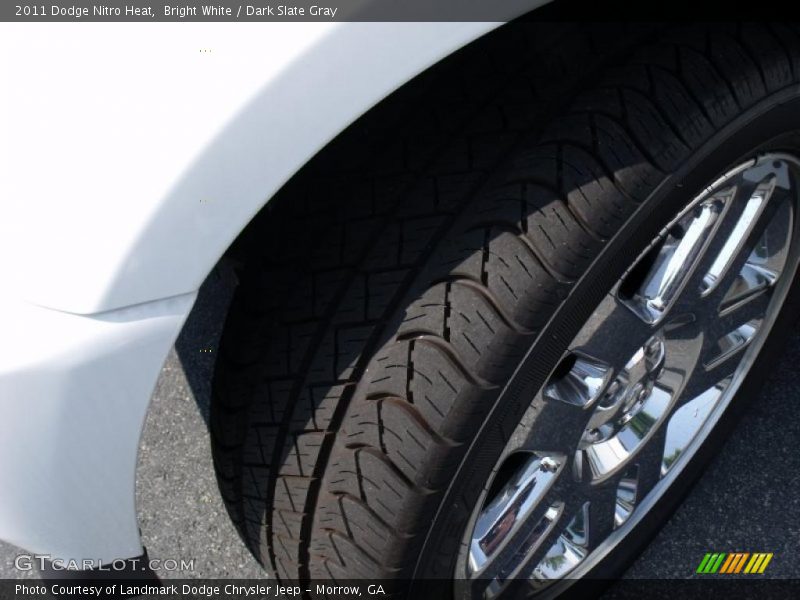 Bright White / Dark Slate Gray 2011 Dodge Nitro Heat