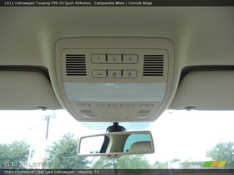 Controls of 2011 Touareg VR6 FSI Sport 4XMotion