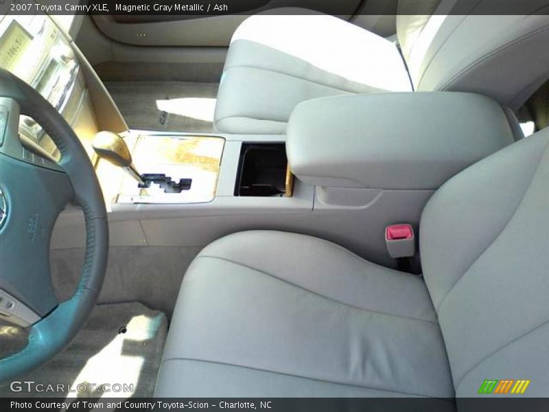 Magnetic Gray Metallic / Ash 2007 Toyota Camry XLE