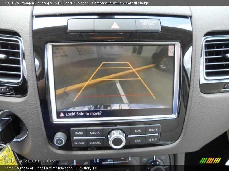 Controls of 2011 Touareg VR6 FSI Sport 4XMotion