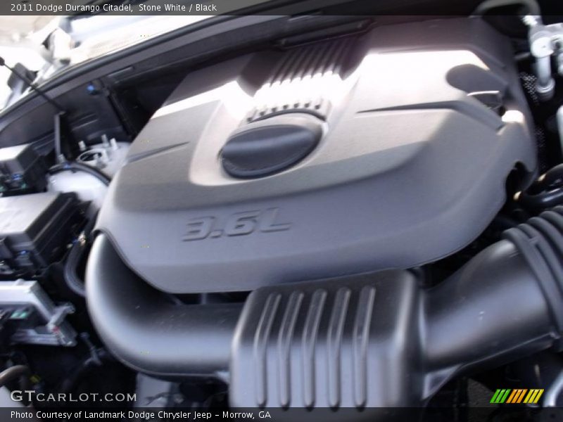 Stone White / Black 2011 Dodge Durango Citadel