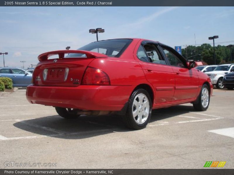 Code Red / Charcoal 2005 Nissan Sentra 1.8 S Special Edition