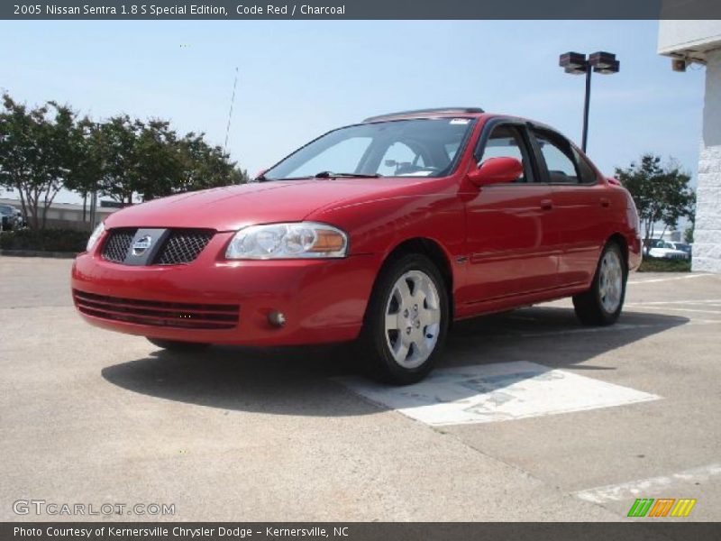 Code Red / Charcoal 2005 Nissan Sentra 1.8 S Special Edition