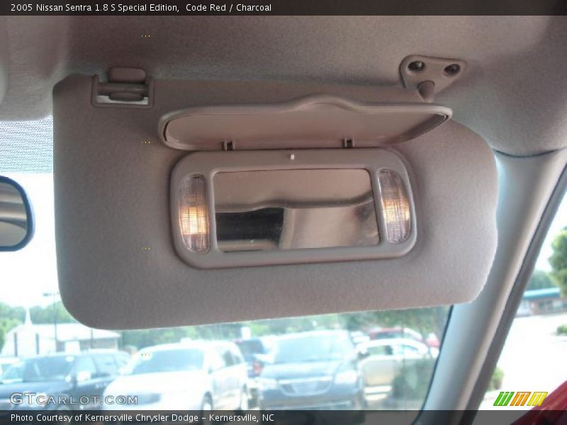 Code Red / Charcoal 2005 Nissan Sentra 1.8 S Special Edition