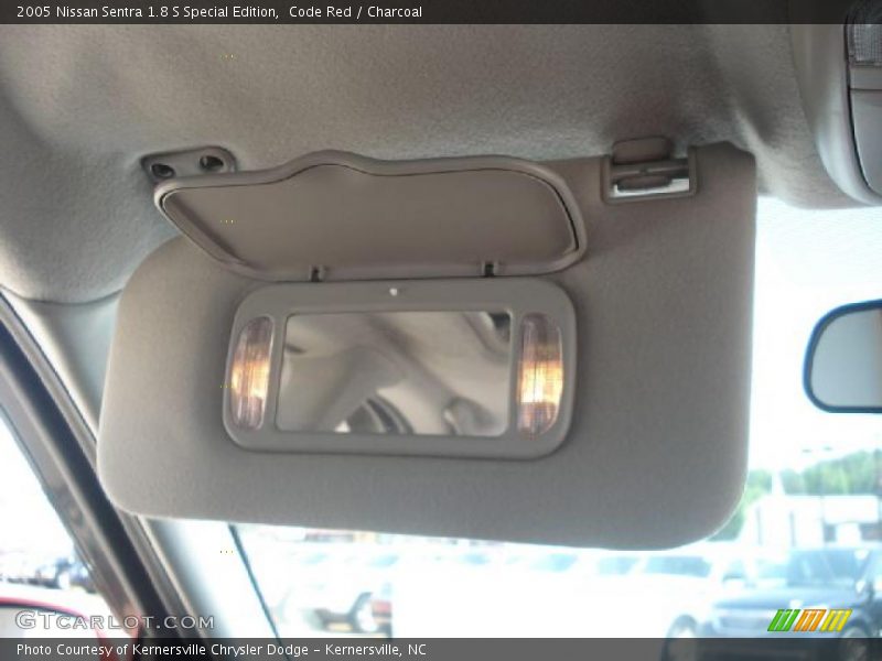 Code Red / Charcoal 2005 Nissan Sentra 1.8 S Special Edition