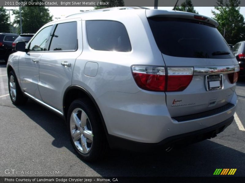 Bright Silver Metallic / Black 2011 Dodge Durango Citadel