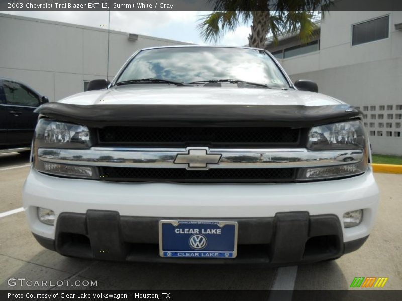 Summit White / Gray 2003 Chevrolet TrailBlazer EXT LS