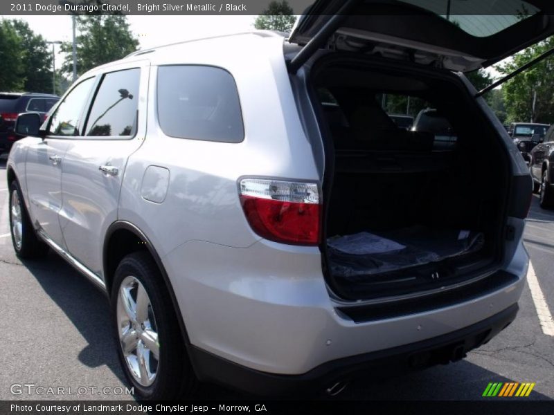 Bright Silver Metallic / Black 2011 Dodge Durango Citadel
