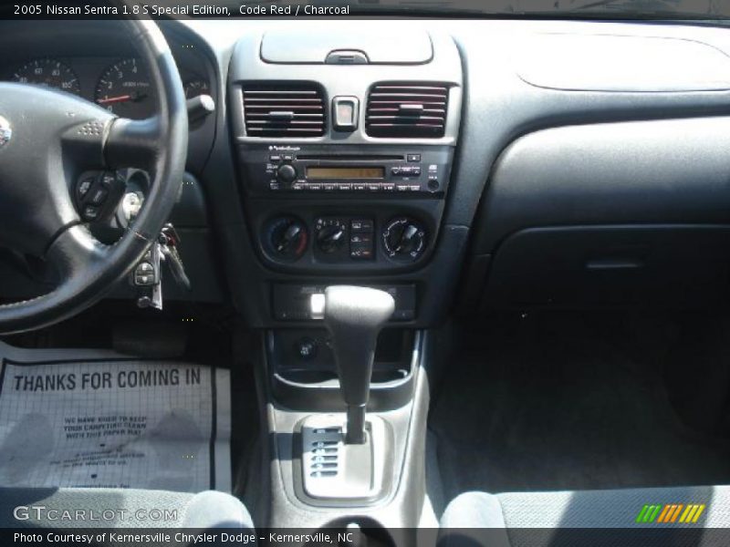 Code Red / Charcoal 2005 Nissan Sentra 1.8 S Special Edition