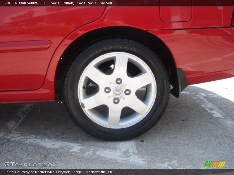Code Red / Charcoal 2005 Nissan Sentra 1.8 S Special Edition