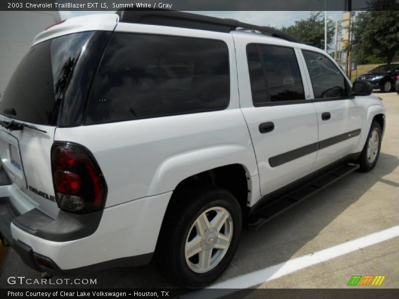 Summit White / Gray 2003 Chevrolet TrailBlazer EXT LS