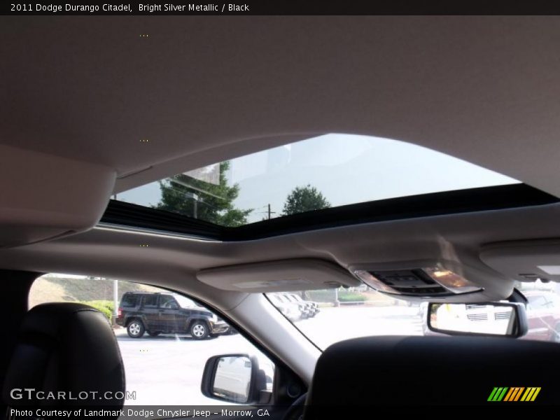 Bright Silver Metallic / Black 2011 Dodge Durango Citadel