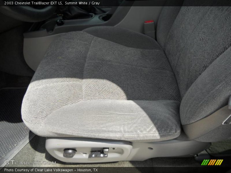 Summit White / Gray 2003 Chevrolet TrailBlazer EXT LS