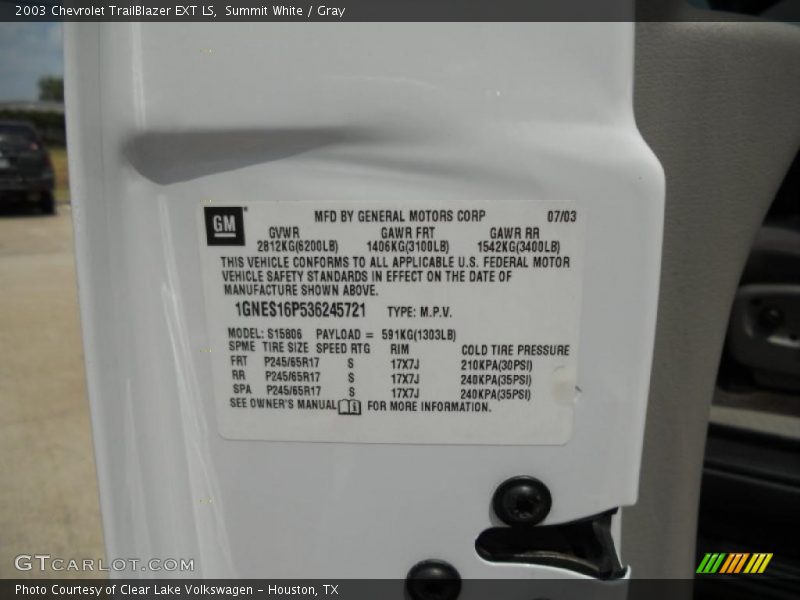 Summit White / Gray 2003 Chevrolet TrailBlazer EXT LS