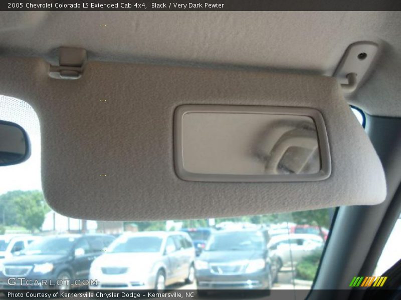 Black / Very Dark Pewter 2005 Chevrolet Colorado LS Extended Cab 4x4