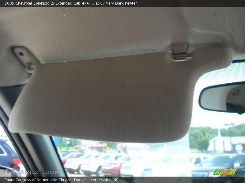 Black / Very Dark Pewter 2005 Chevrolet Colorado LS Extended Cab 4x4