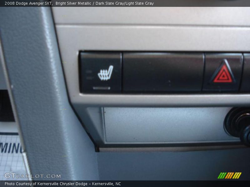 Bright Silver Metallic / Dark Slate Gray/Light Slate Gray 2008 Dodge Avenger SXT